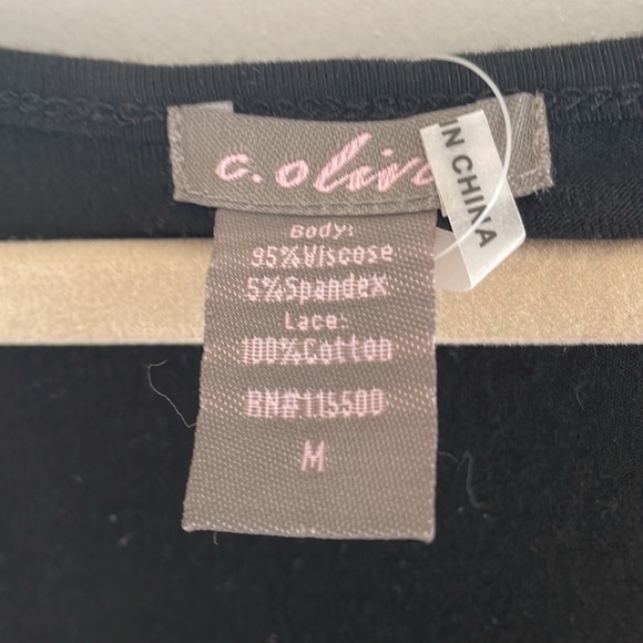 C. Oliver Women Crochet Lace Overlay Black Top - Size M - Picture 3 of 4